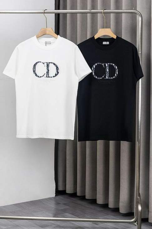 Picture of Dior T Shirts Short _SKUDiorM-2XLjhtxY04816381